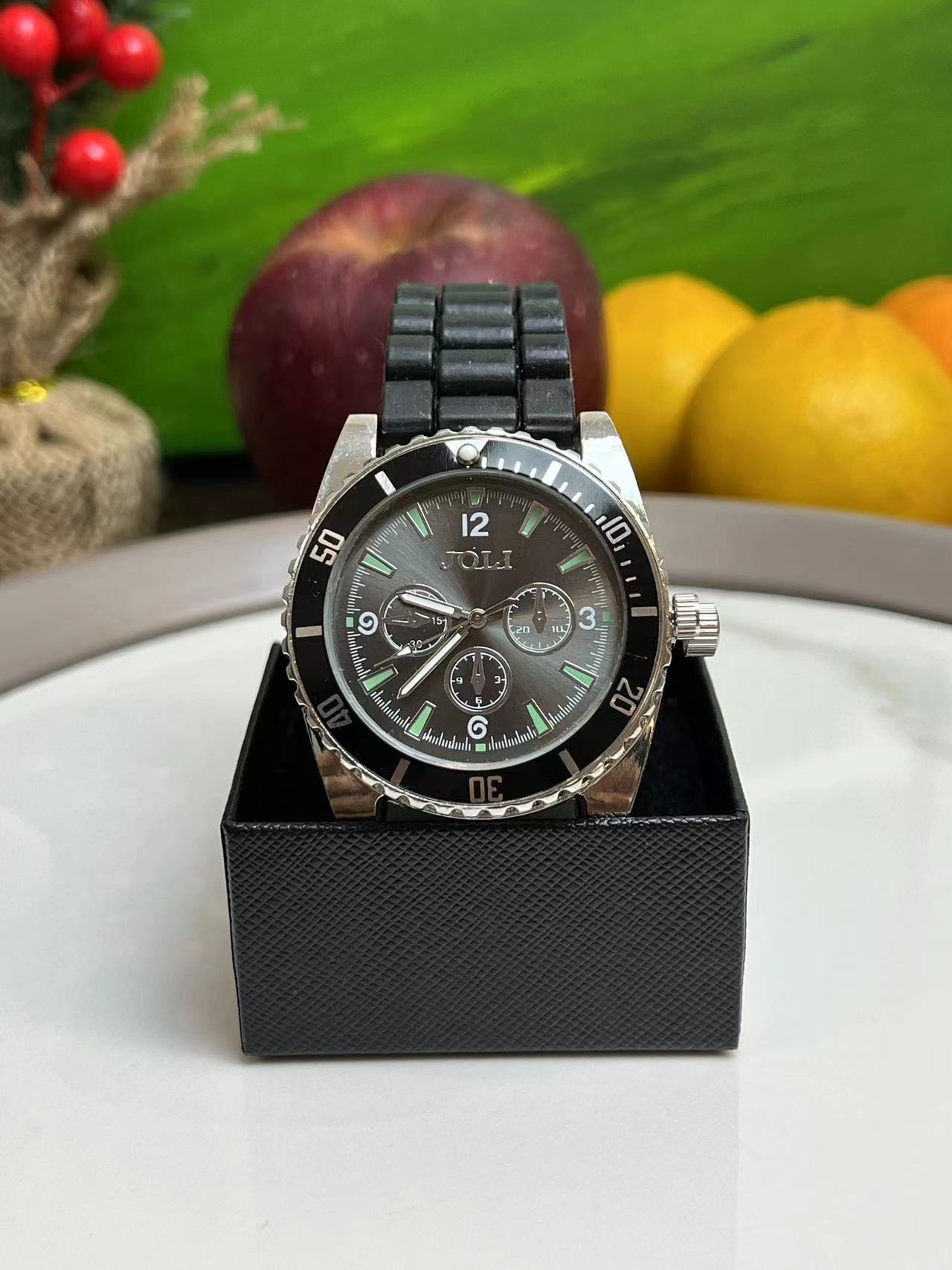 Creative Smoke Grinder.